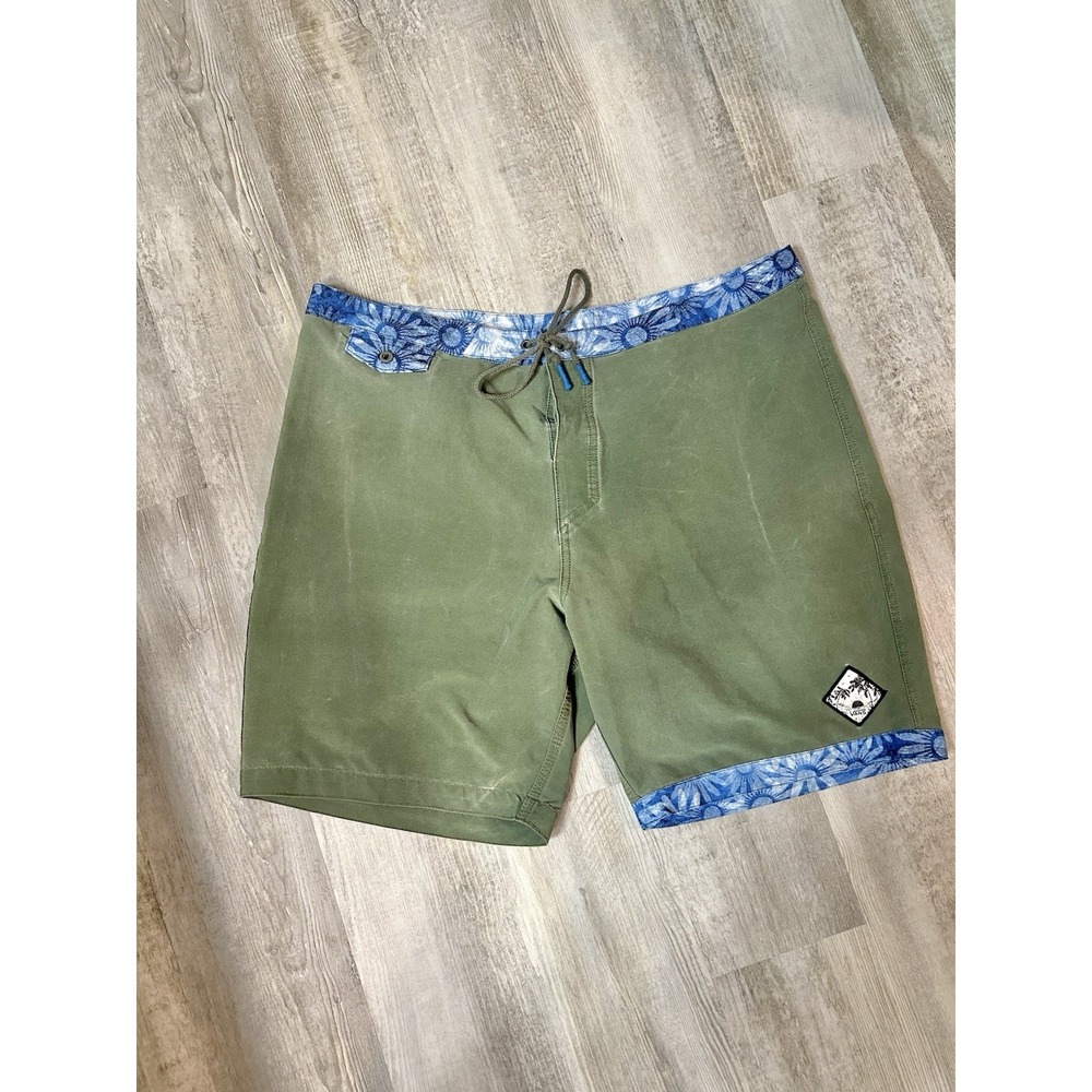 VANS Men's Board Shorts Olive Green with Blue Floral Size 36 Swim Trunks